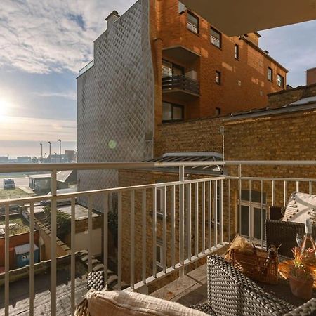 Huswell - Charming Studio With Terrace Nearby The Beach Apartamento Middelkerke Exterior foto
